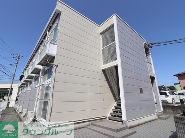 レオパレスペイサージュの物件外観写真